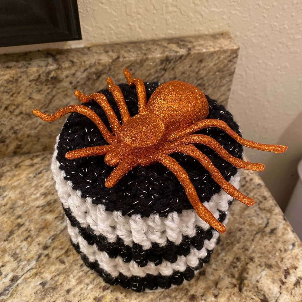 Hand Crafted Halloween Spider Toilet Paper Cover Crochet Glitter Spider Bathroom